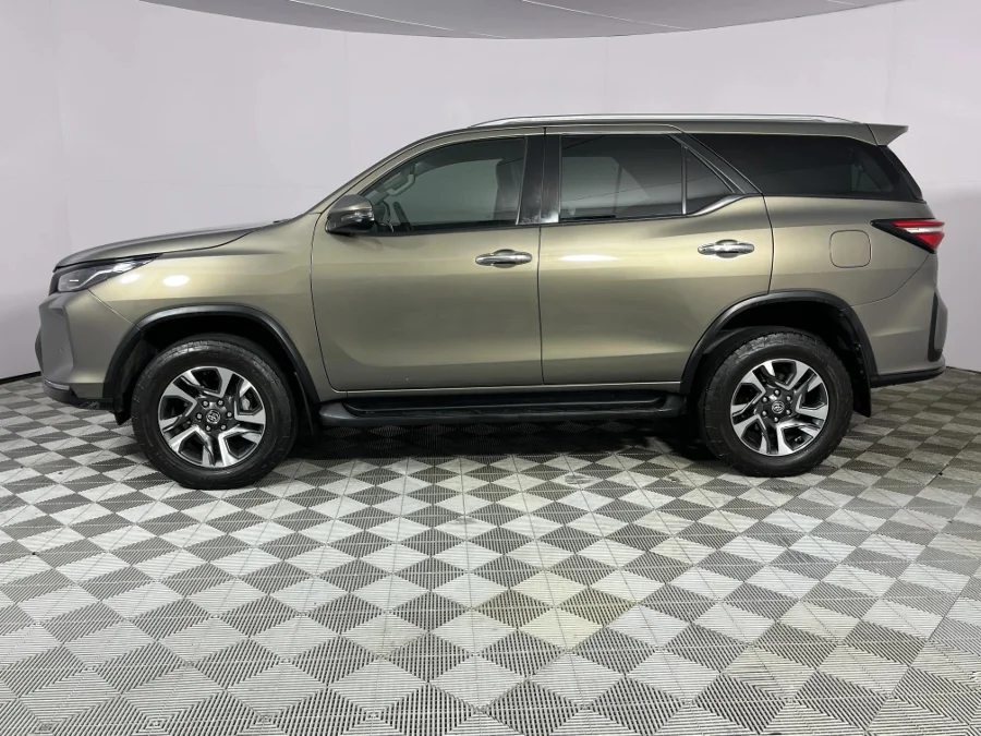 Used 2023 Toyota Fortuner 2.4GD-6 auto - WeBuyCars Lansdowne