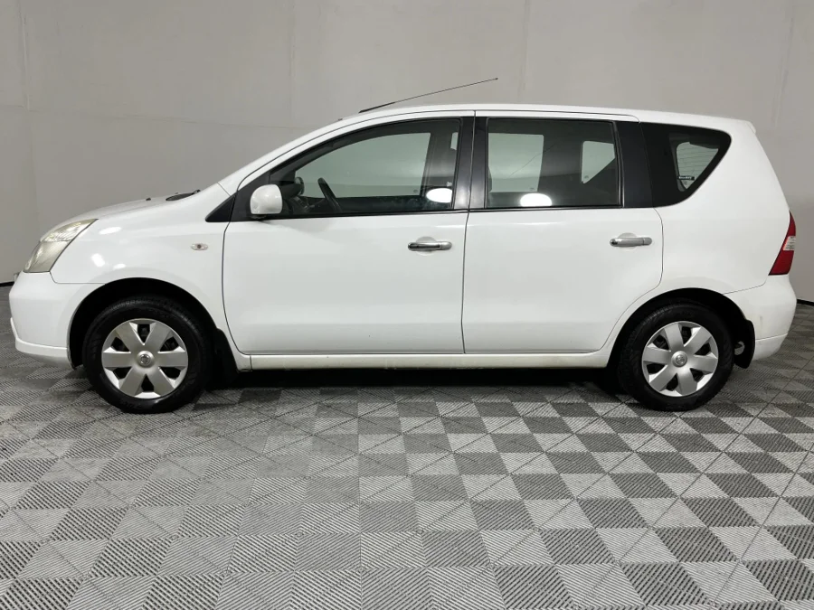 Used 2011 Nissan Livina 1.6 Acenta - WeBuyCars The Dome