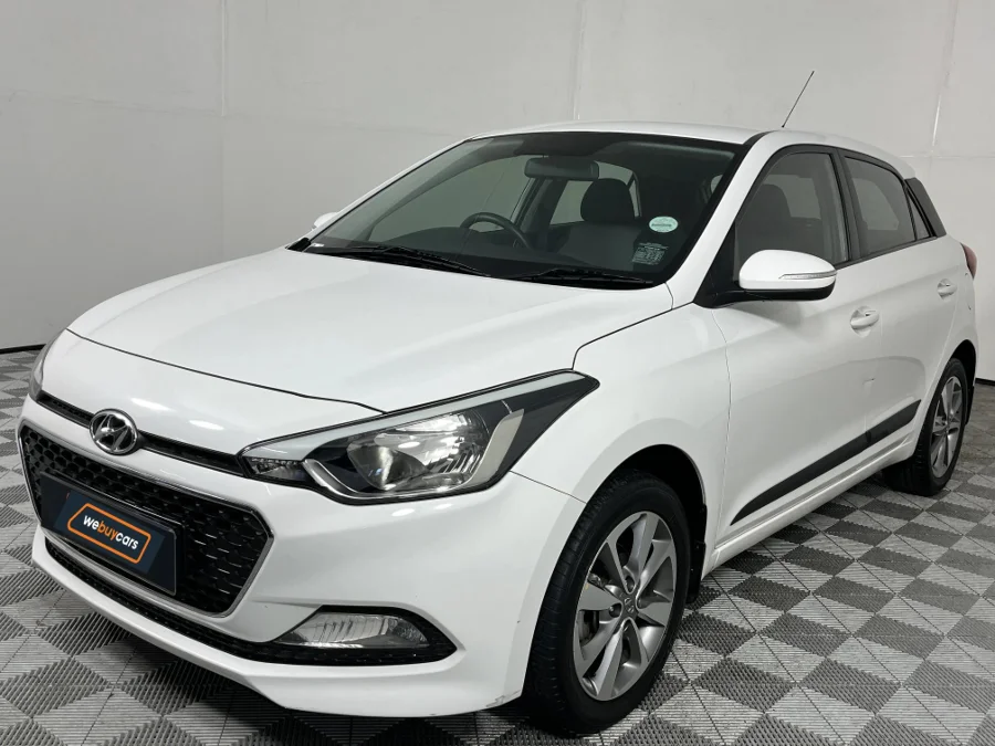 Used 2018 Hyundai i20 1.4 Fluid auto - WeBuyCars Silverlakes Used 2018 Hyundai i20 1.4 Fluid auto - WeBuyCars Silverlakes