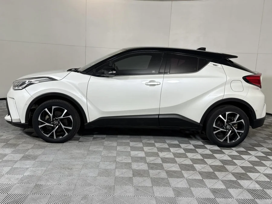 Used 2020 Toyota C-HR 1.2T Luxury - WeBuyCars Midstream
