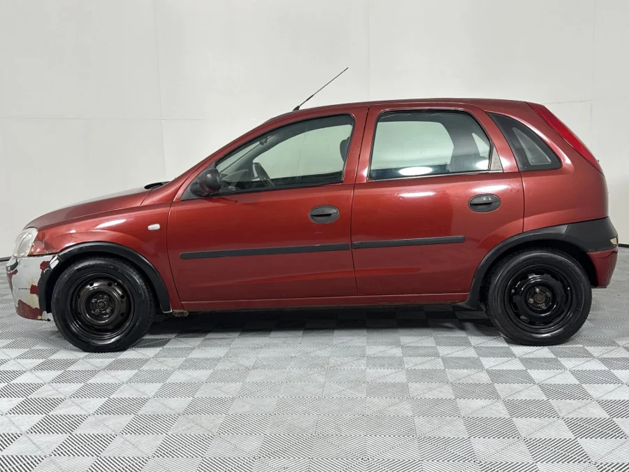 Used 2005 Opel Corsa 1.4 Comfort - WeBuyCars Vereeniging