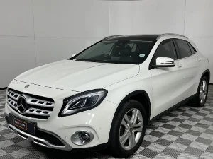 Used 2017 Mercedes-Benz GLA 200d auto Used 2017 Mercedes-Benz GLA 200d auto