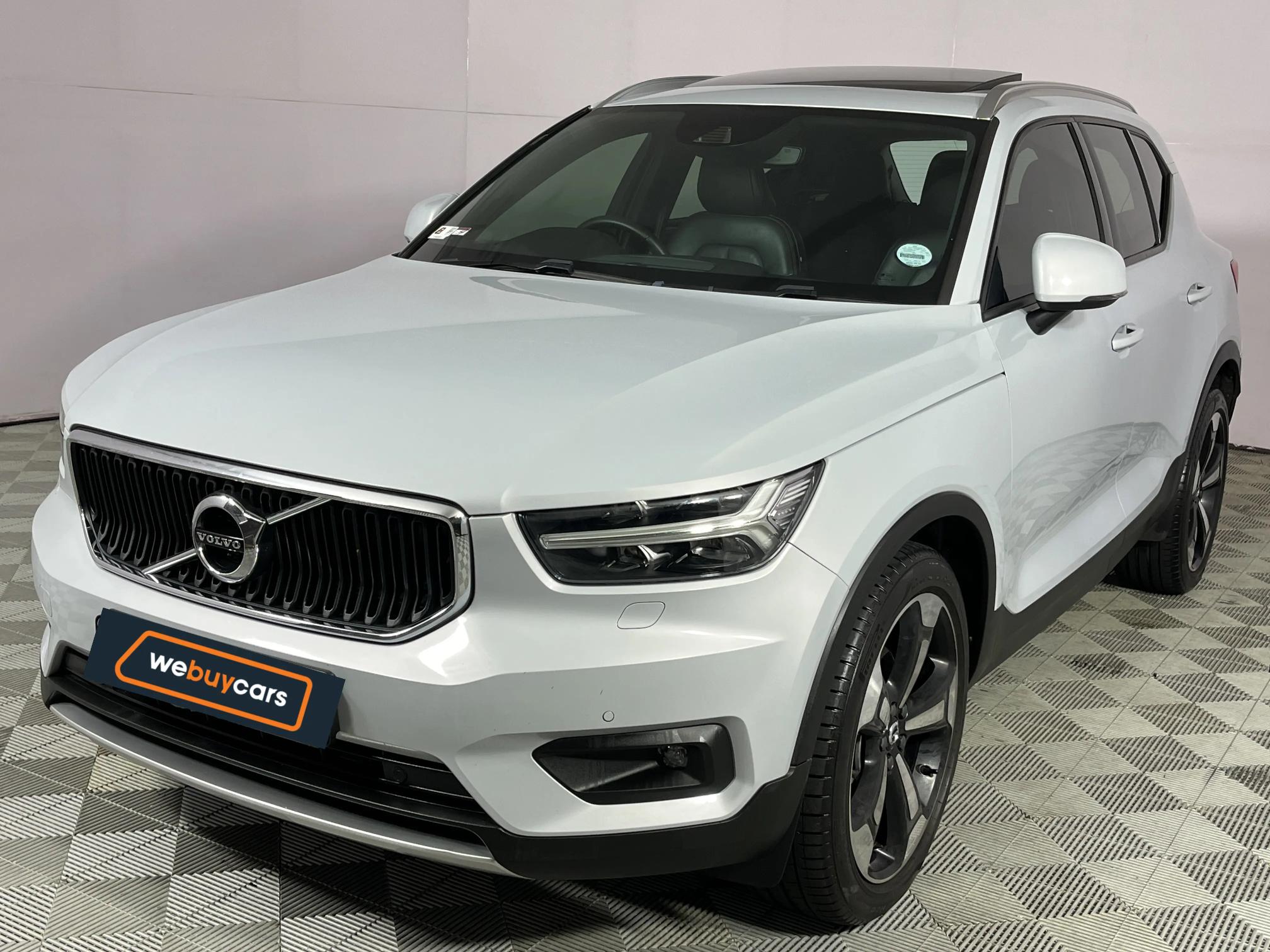 Used 2020 Volvo XC40 D4 AWD Momentum