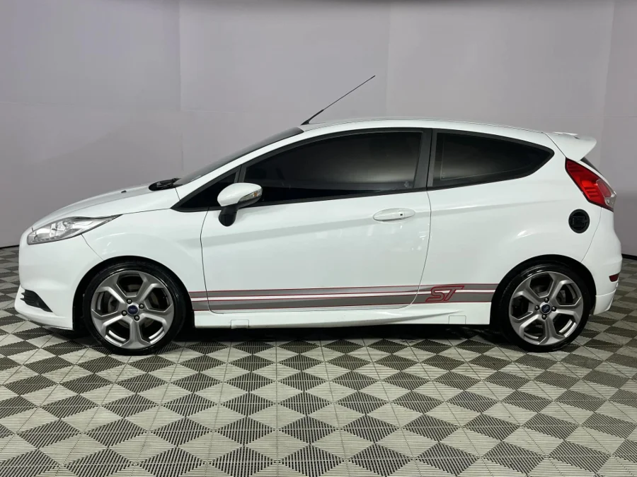 Used 2017 Ford Fiesta ST - WeBuyCars Durban