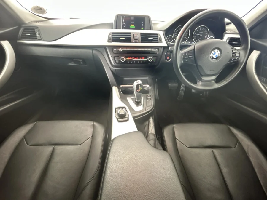 Used 2013 BMW 3 Series 320i sports-auto - WeBuyCars Richmond