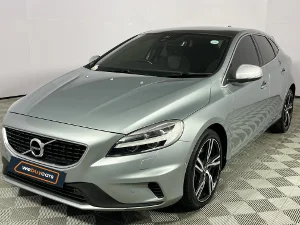 Used 2019 Volvo V40 D3 R-Design