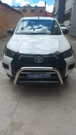 Used 2023 Toyota Hilux 2.4GD-6 double cab SRX