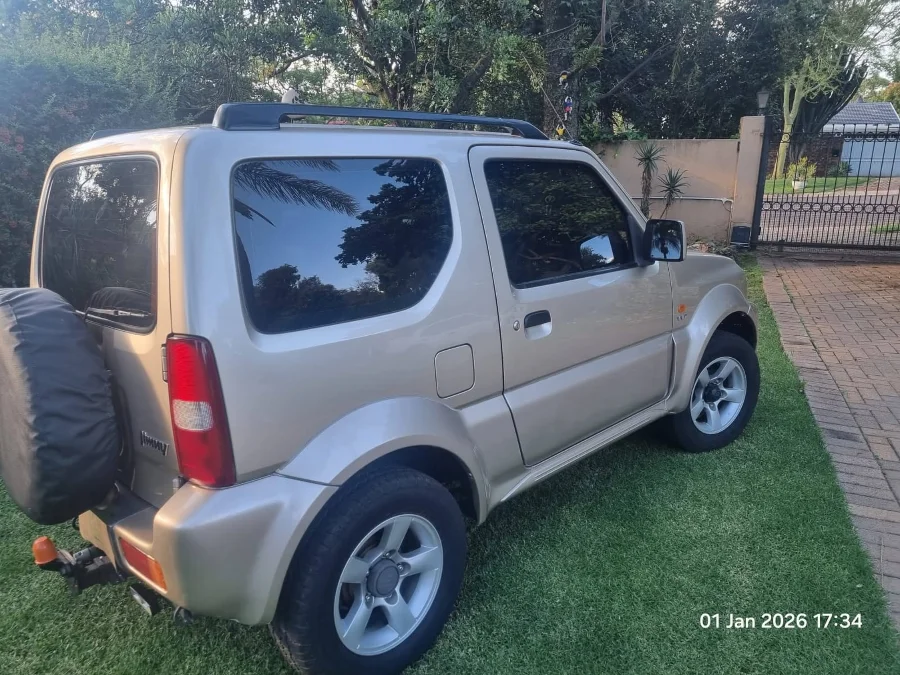 New 2009 Suzuki Jimny 1.3 - Private Seller New 2009 Suzuki Jimny 1.3 - Private Seller