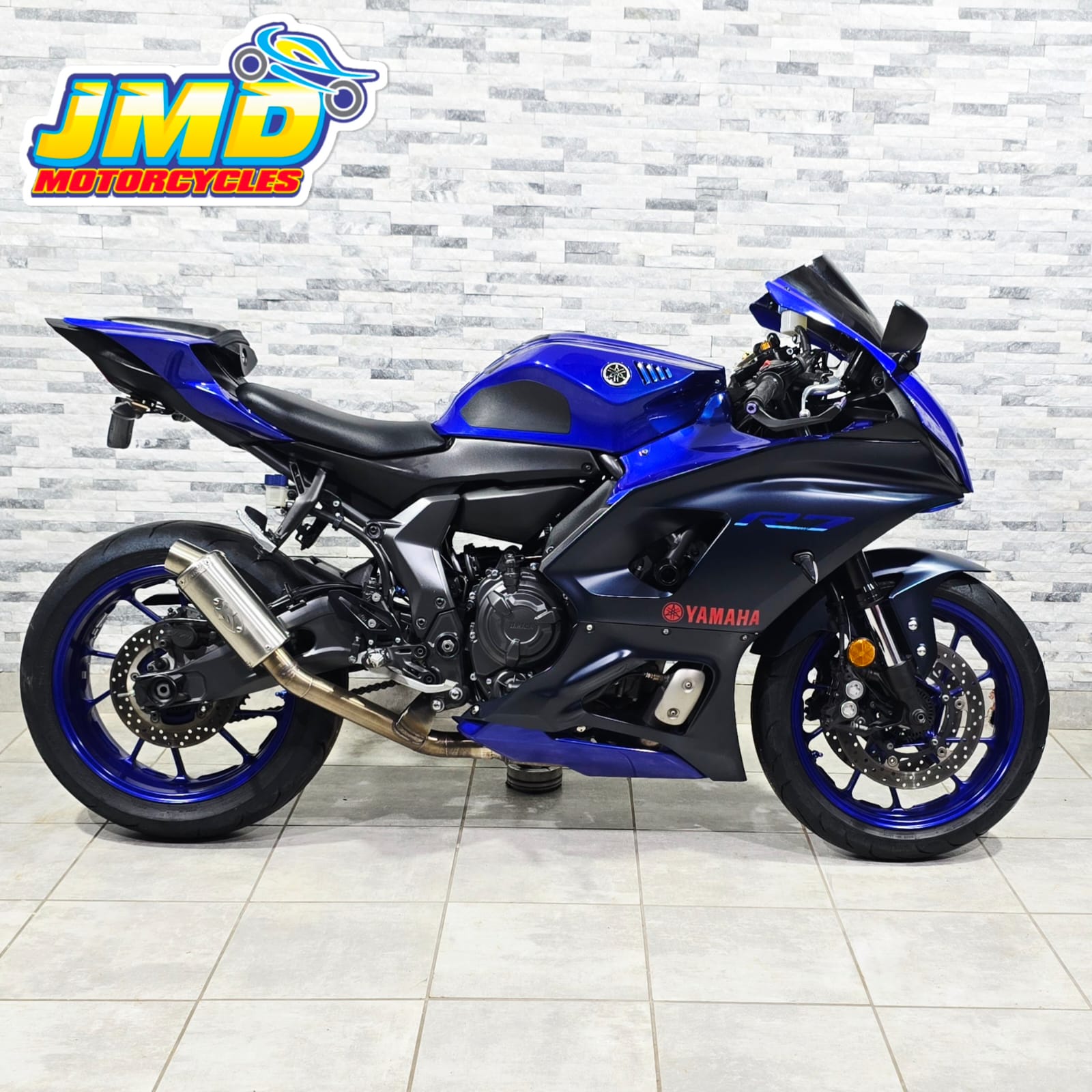 2022 YAMAHA YZF-R7