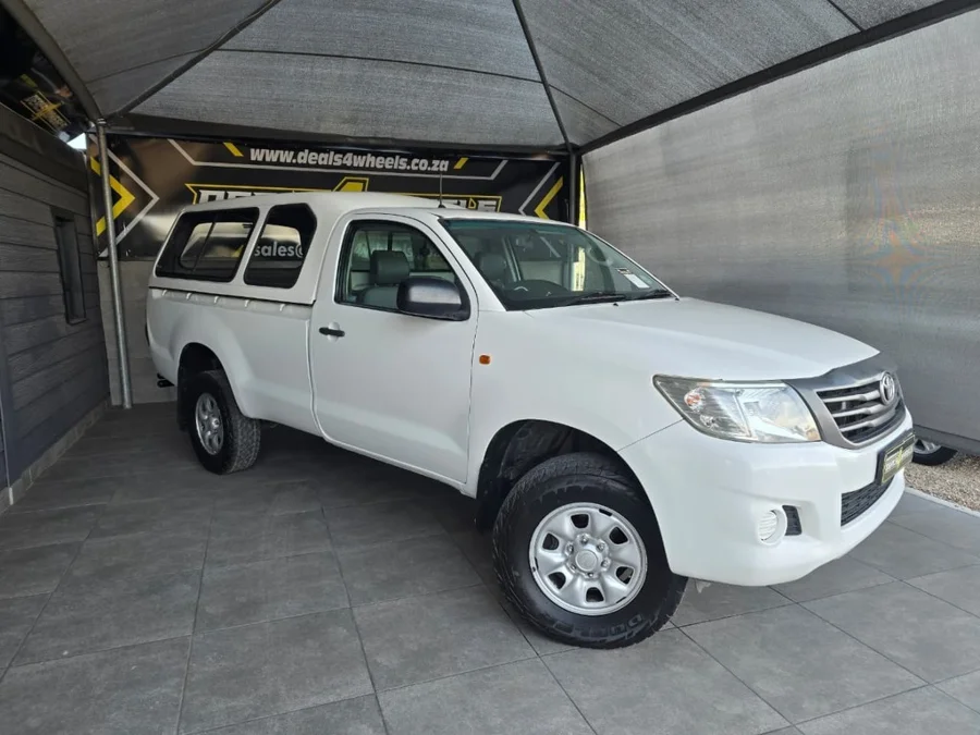 Used 2013 Toyota Hilux 2.5D-4D SRX - Deals 4 Wheels