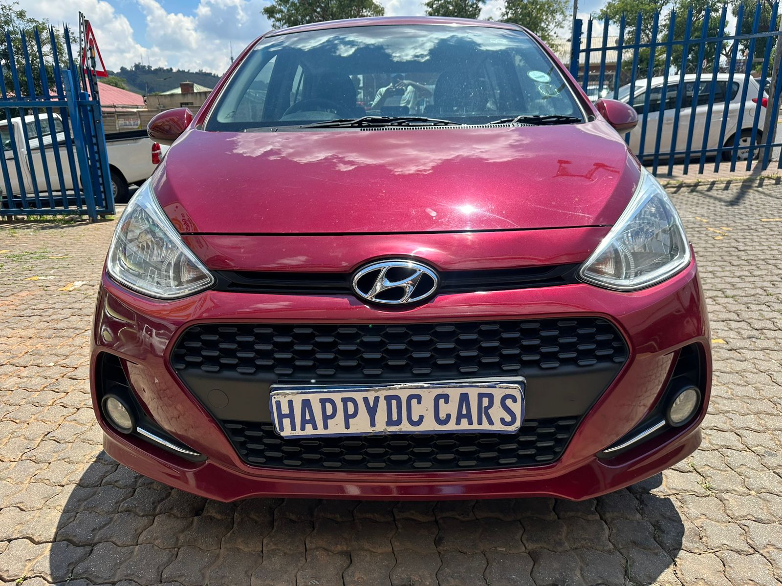 Used 2018 Hyundai Grand i10 1.0 hatch Motion manual