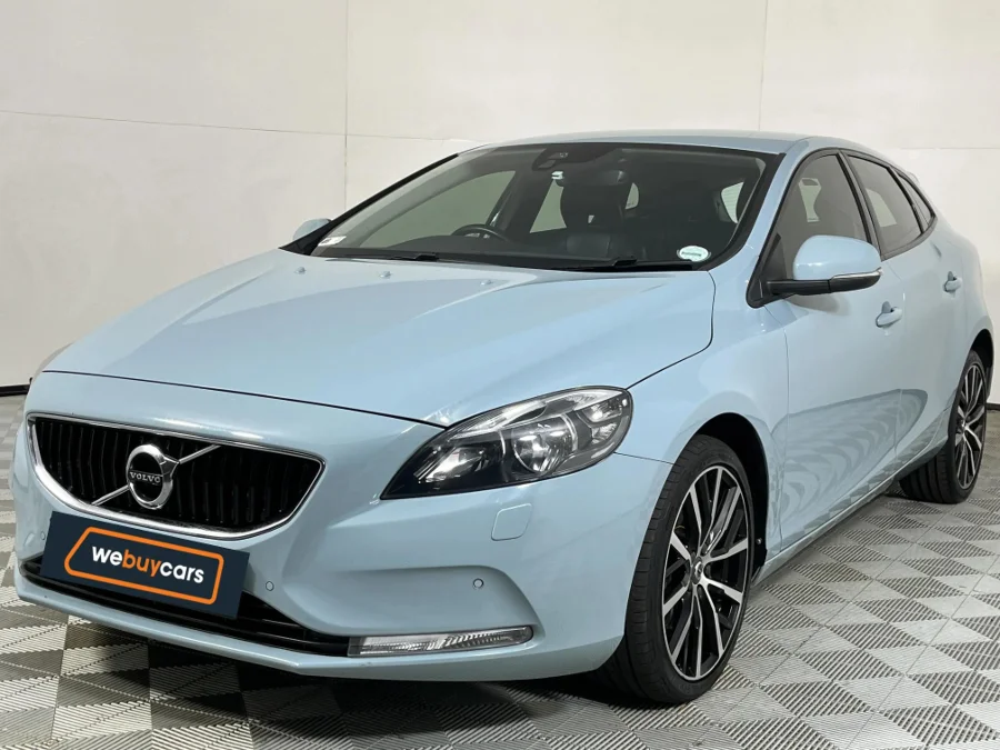 Used 2016 Volvo V40 T3 Momentum - WeBuyCars JHB South Used 2016 Volvo V40 T3 Momentum - WeBuyCars JHB South
