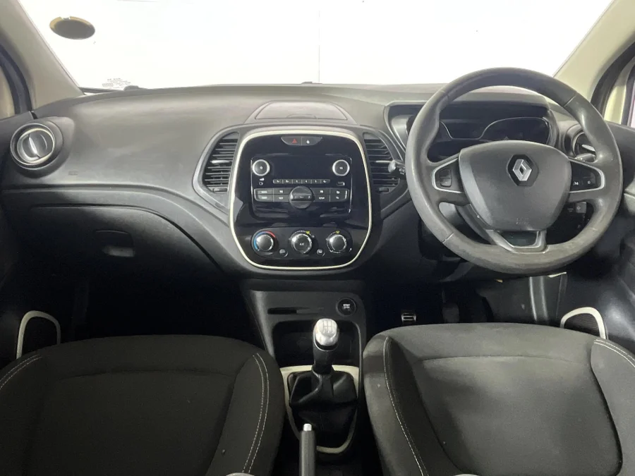 Used 2018 Renault Captur 66kW turbo Blaze - WeBuyCars Rustenburg Used 2018 Renault Captur 66kW turbo Blaze - WeBuyCars Rustenburg