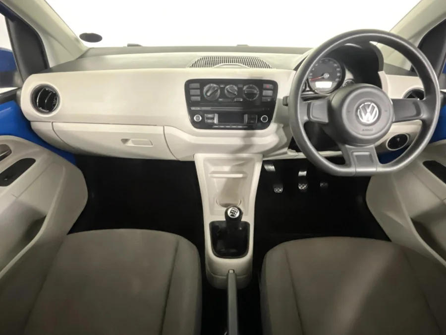 Used 2015 Volkswagen up! club up! 3-door 1.0 - WeBuyCars Silverlakes