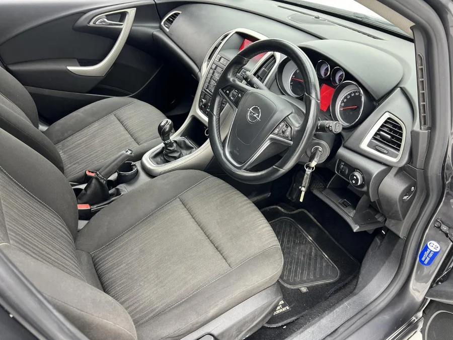 Used 2011 Opel Astra hatch 1.4 Turbo Enjoy - EBK Auto