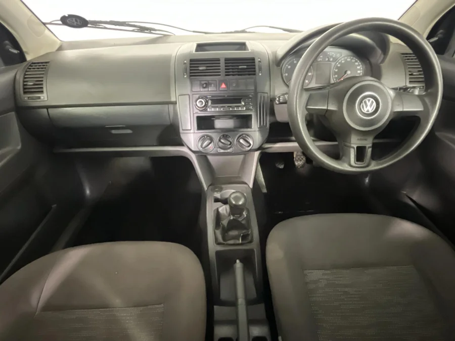 Used 2016 Volkswagen Polo Vivo sedan 1.4 Trendline - WeBuyCars Silverlakes