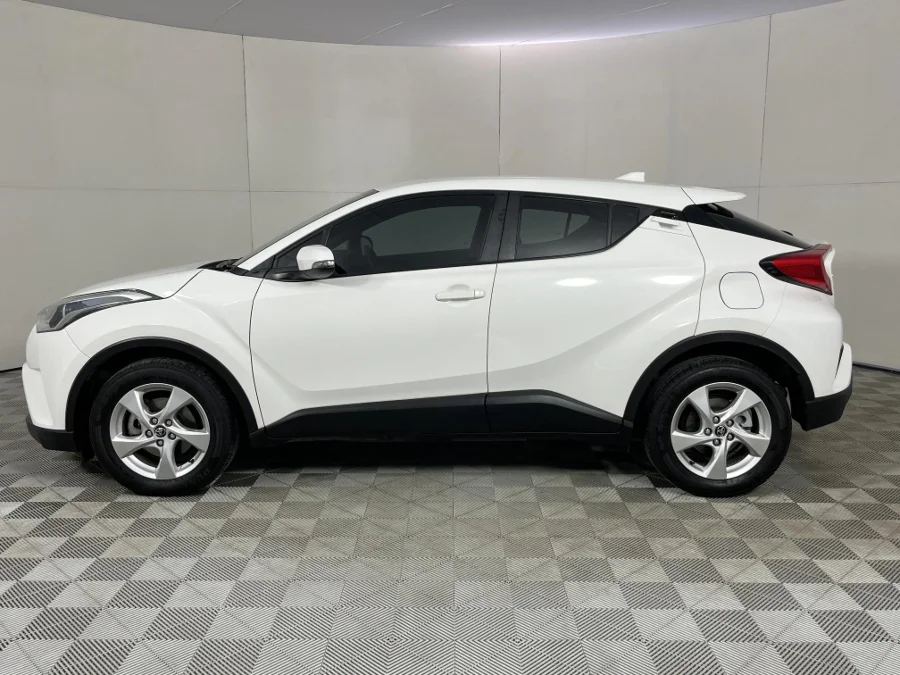 Used 2017 Toyota C-HR 1.2T Plus manual - WeBuyCars Silverlakes