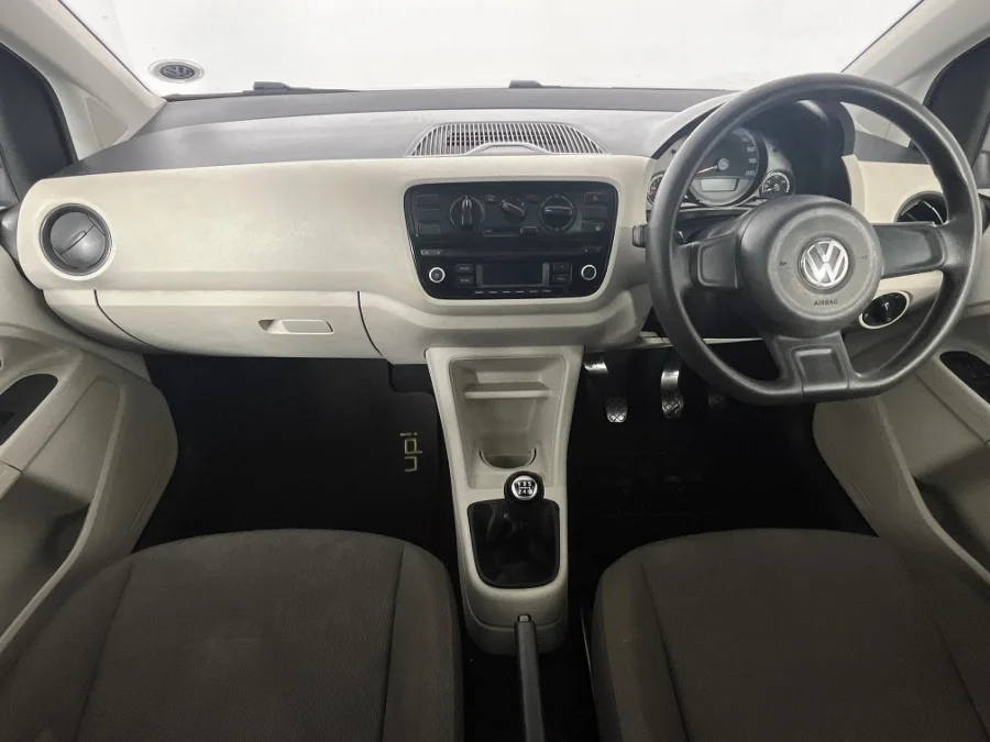 Used 2015 Volkswagen up! club up! 3-door 1.0 - WeBuyCars Germiston