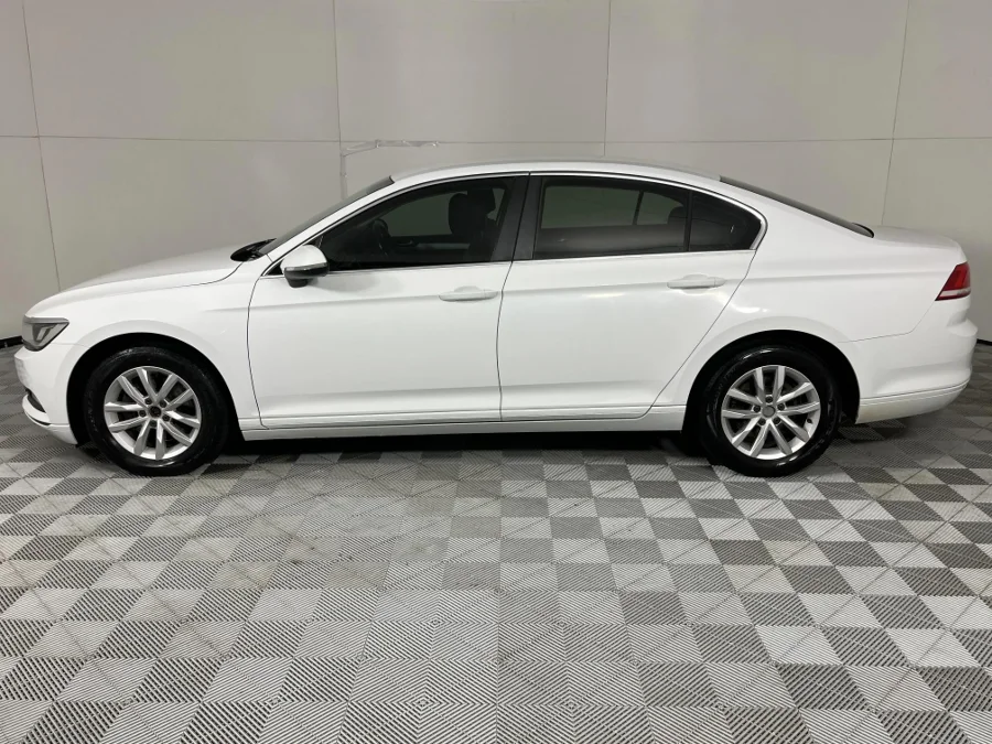 Used 2017 Volkswagen Passat 1.4TSI Luxury - WeBuycars East London