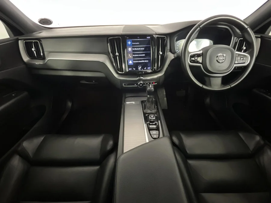 Used 2019 Volvo XC60 D4 AWD Inscription - WeBuyCars Montana