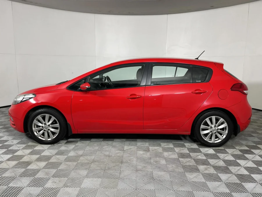 Used 2015 Kia Cerato hatch 2.0 EX - WeBuyCars Montana Used 2015 Kia Cerato hatch 2.0 EX - WeBuyCars Montana