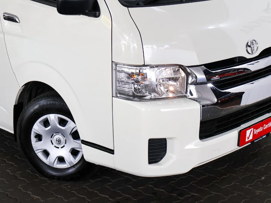 Used 2025 Toyota Quantum 2.5D-4D GL 14-seater bus - SMG Toyota Cresta
