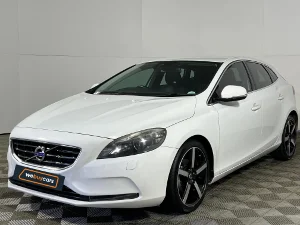Used 2014 Volvo V40 D2 Excel