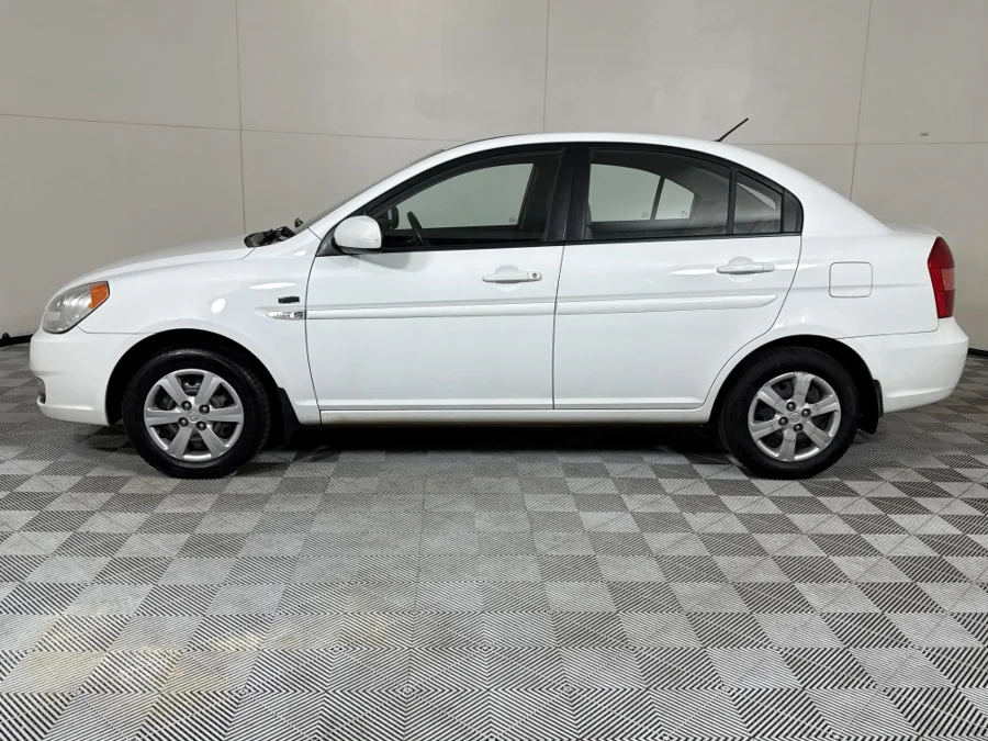 Used 2010 Hyundai Accent 1.6 GLS - WeBuyCars Midstream