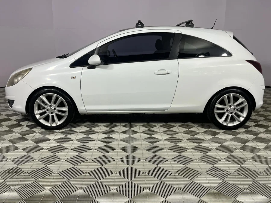 Used 2011 Opel Corsa 1.4 Colour Edition - WeBuyCars Durban
