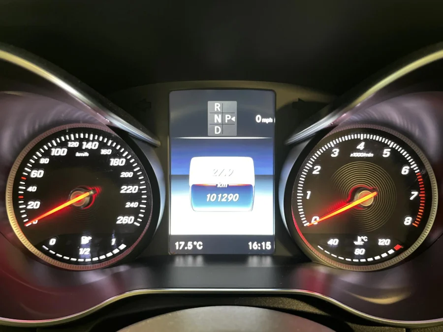 Used 2017 Mercedes-Benz C-Class C180 Avantgarde auto - WeBuyCars Riverhorse