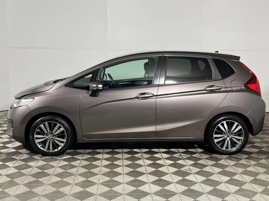 Used 2016 Honda Jazz 1.5 Dynamic auto - WeBuyCars Germiston Used 2016 Honda Jazz 1.5 Dynamic auto - WeBuyCars Germiston