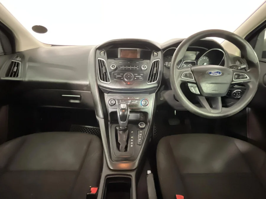 Used 2015 Ford Focus hatch 1.5T Trend auto - WeBuyCars Lansdowne Used 2015 Ford Focus hatch 1.5T Trend auto - WeBuyCars Lansdowne