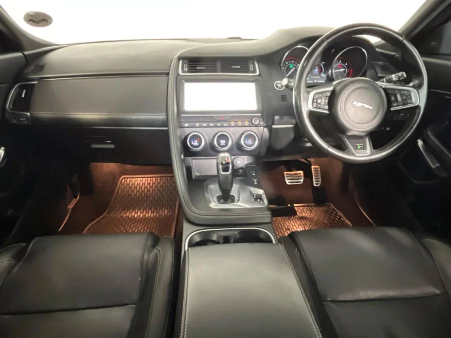 Used 2018 Jaguar E-Pace D240 AWD R-Dynamic SE - WeBuyCars Silverlakes