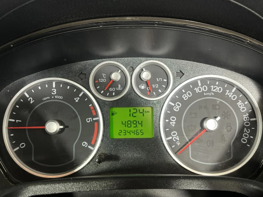 Used 2008 Ford Ikon 1.4TDCi Trend - WeBuyCars Germiston Used 2008 Ford Ikon 1.4TDCi Trend - WeBuyCars Germiston