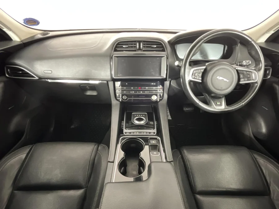 Used 2016 Jaguar F-Pace 20d AWD Chequered Flag - WeBuycars East London