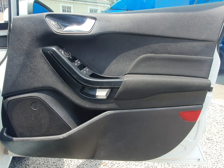 Preloaded Image 18
