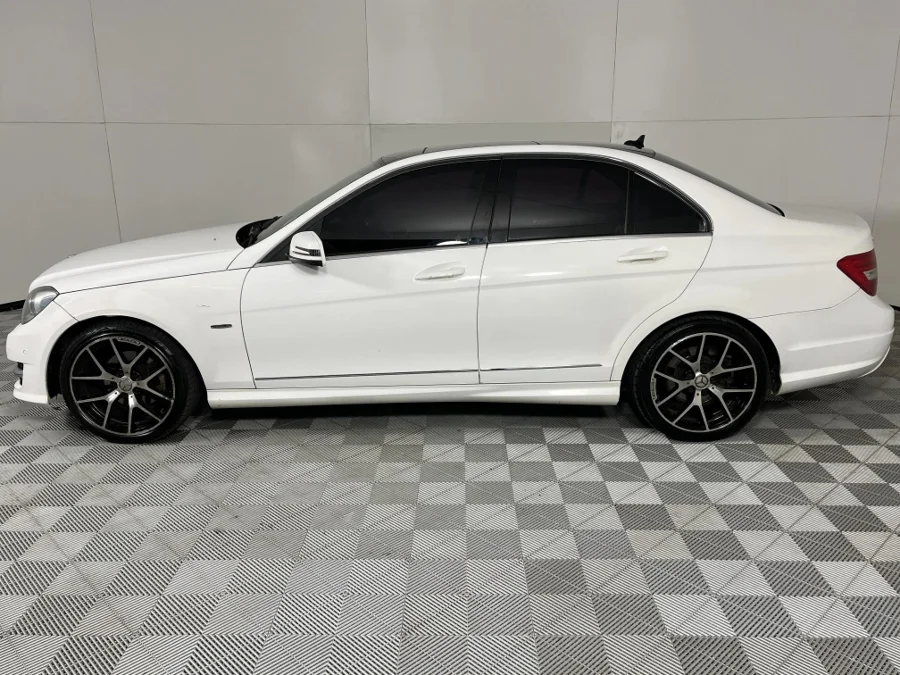 Used 2014 Mercedes-Benz C-Class C200 Avantgarde AMG Sports - WeBuycars East London Used 2014 Mercedes-Benz C-Class C200 Avantgarde AMG Sports - WeBuycars East London