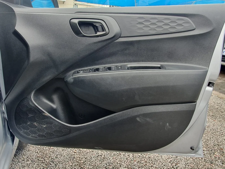 Used 2025 Hyundai Grand i10 1.0 Motion - Nolly Motors