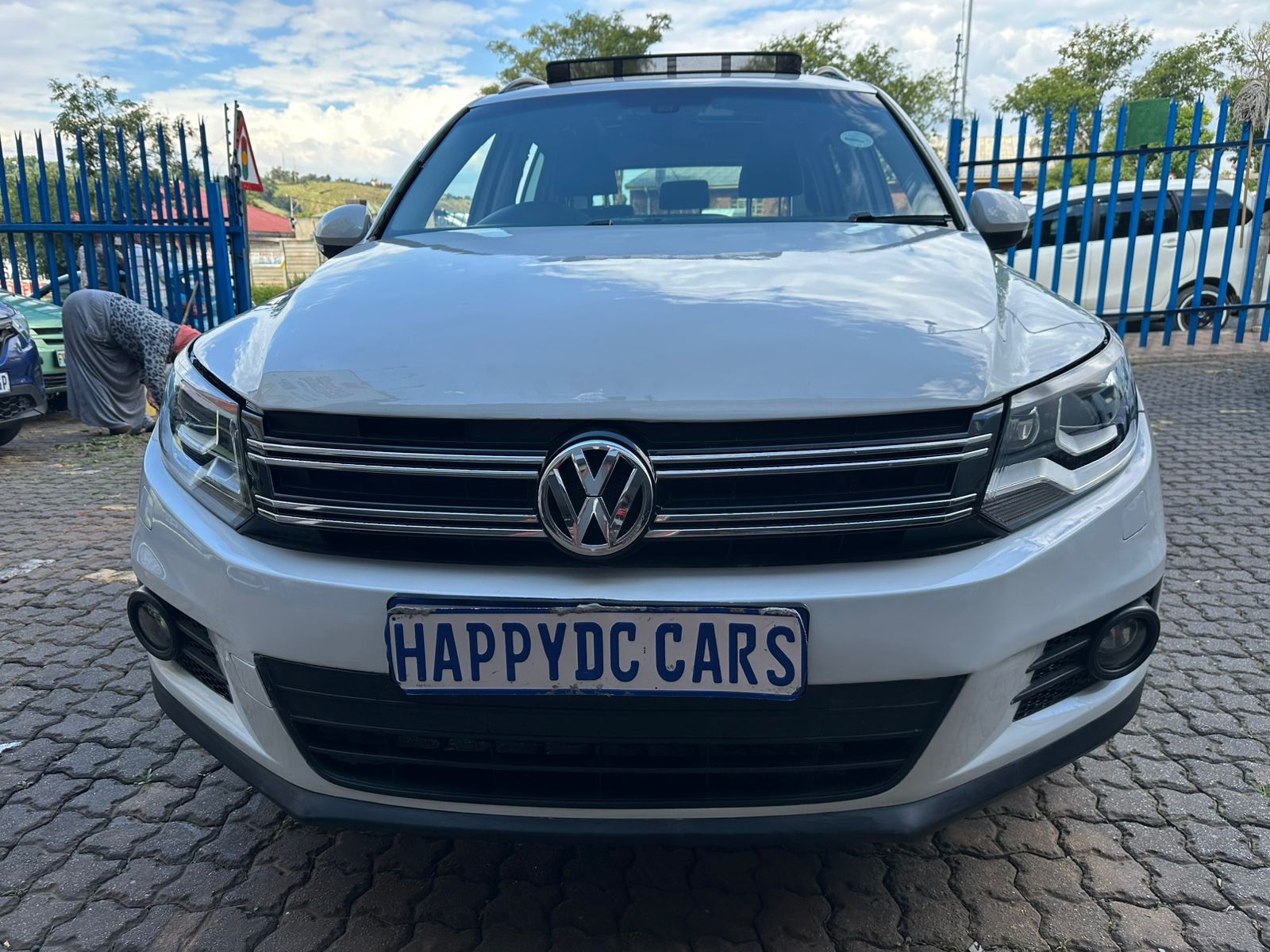 Used 2015 Volkswagen Tiguan 2.0TDI Track&Field 4Motion auto