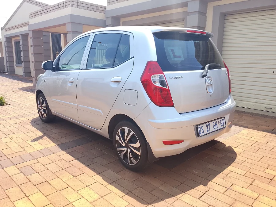 New 2011 Hyundai i10 1.1 Motion - Private Seller New 2011 Hyundai i10 1.1 Motion - Private Seller
