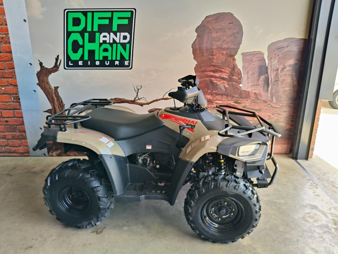 Used 2025 Linhai 300 utility 4x4 AUTOMATIC