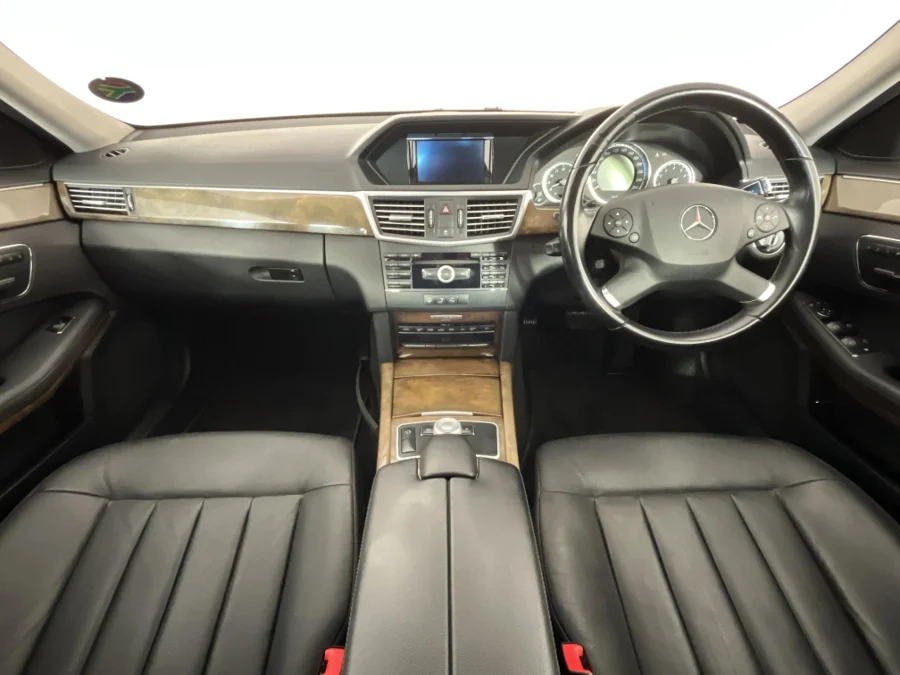 Used 2010 Mercedes-Benz E-Class E300 Elegance - WeBuyCars George