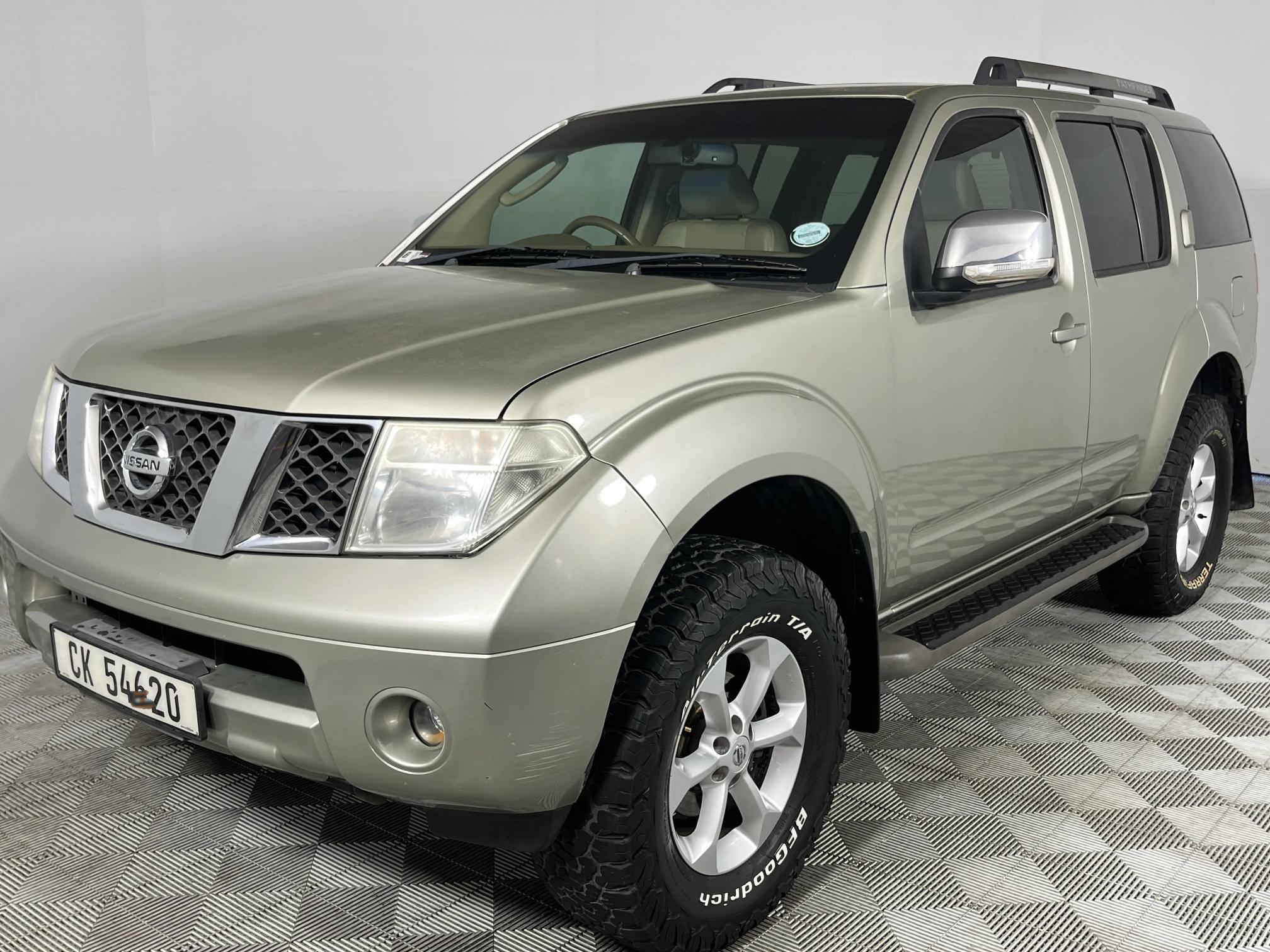Used 2009 Nissan Pathfinder 4.0 V6 LE