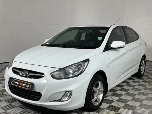 Used 2012 Hyundai Accent sedan 1.6 Fluid