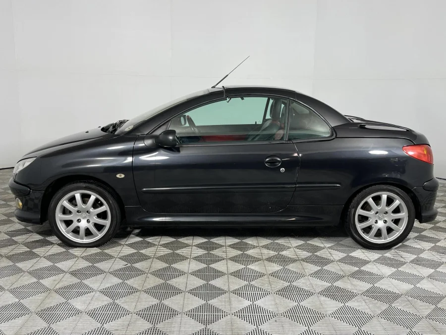Used 2004 Peugeot 206 CC 2.0 - WeBuyCars Richmond