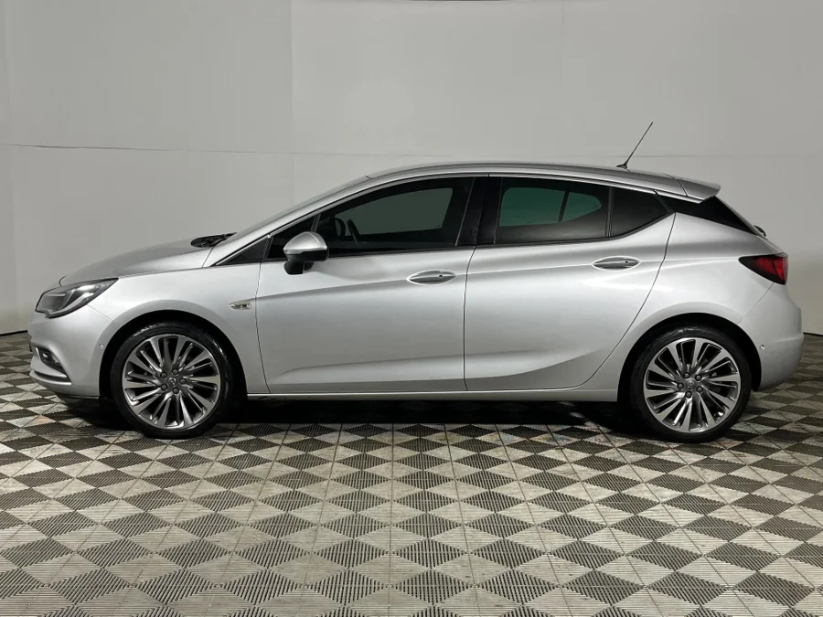 Used 2017 Opel Astra hatch 1.4T Sport - WeBuyCars Germiston