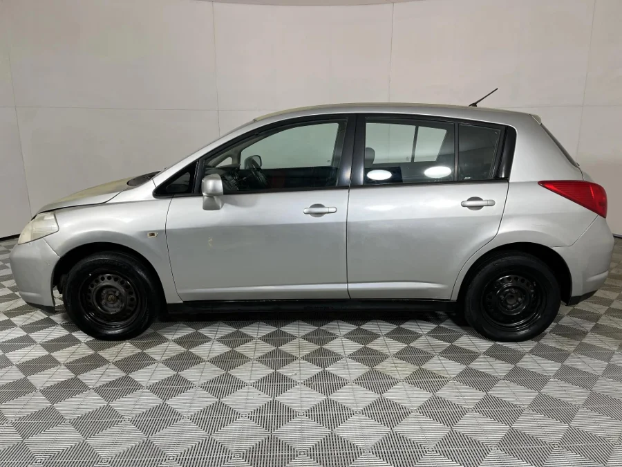 Used 2009 Nissan Tiida sedan 1.6 Visia - WeBuyCars JHB South