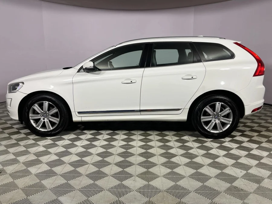 Used 2016 Volvo XC60 D5 AWD Momentum - WeBuyCars Durban