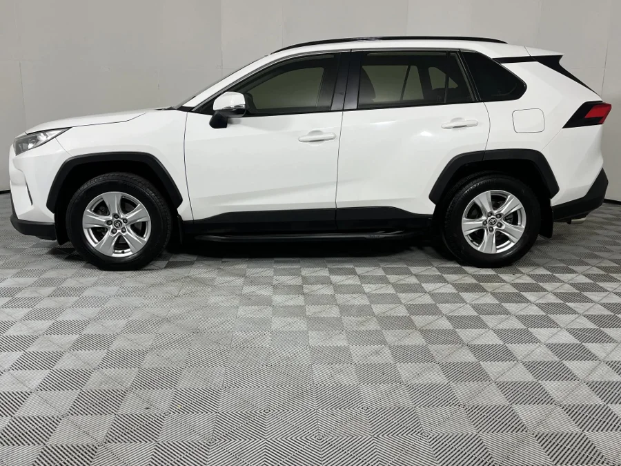 Used 2021 Toyota RAV4 2.0 GX auto - WeBuyCars Riverhorse Used 2021 Toyota RAV4 2.0 GX auto - WeBuyCars Riverhorse