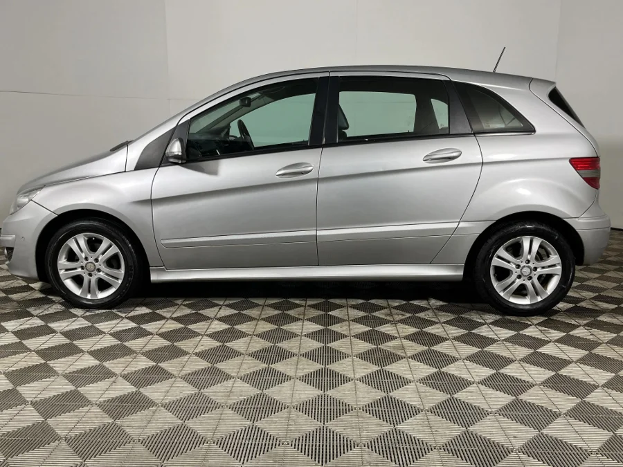 Used 2011 Mercedes-Benz B-Class B180 auto - WeBuyCars Germiston